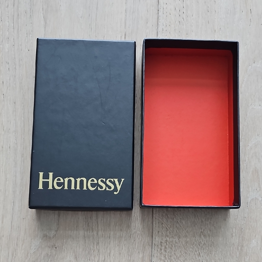 Hennessy Gray Box with Burnt Orange Interior